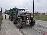 Kolizja audi z ciągnikiem rolniczym