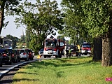 Zderzenie seata z autobusem na ósemce