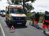 Kolizja mercedesa z karetką na drodze Dzierżoniów - Świdnica