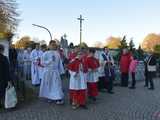 Tłumy na cmentarzach. Zobacz wideo i zdjęcia z Bielawy, Dzierżoniowa i Pieszyc