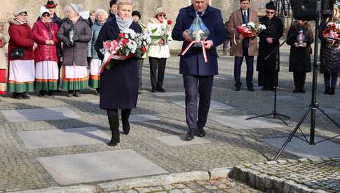 85. rocznica pierwszej masowej deportacji Polaków na Sybir - uroczystości w Piławie Górnej