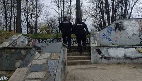 Dzielnicowi z Dzierżoniowa aktywnie działają na rzecz bezpieczeństwa mieszkańców
