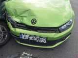 Zderzenie renault i volkswagena