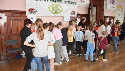 X Powiatowy Festiwal Integracji w SOSW w Piławie Górnej