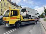 Pijany kierowca citroena wjechał w ogrodzenie w Pieszycach