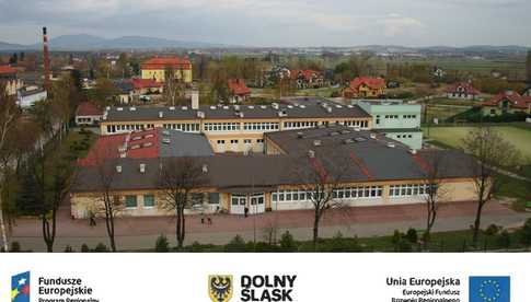 Pieszyce. Umowa na termomodernizację Jedynki podpisana