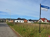Gmina Szczytna podpisała umowę na realizację zadań Przebudowa ulicy Szpitalnej, Kołłątaja i Kopernika w Szczytnej” oraz „Remont odtworzeniowy sieci wodociągowej”. 