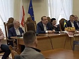 W Bystrzycy Kłodzkiej zorganizowane zostało spotkanie przedsiębiorców, którego tematem były „Inwestycje. Zatrudnienie i pomoc osobom z Ukrainy.