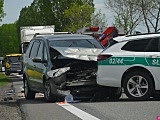 Zderzenie 4 pojazdów na DK-8. Droga zablokowana
