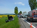 Zderzenie 4 pojazdów na DK-8. Droga zablokowana