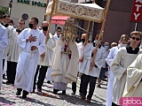 [FOTO, WIDEO] Procesja Bożego Ciała przeszła ulicami Świdnicy