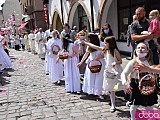 [FOTO, WIDEO] Procesja Bożego Ciała przeszła ulicami Świdnicy