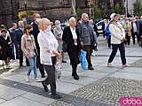 [FOTO, WIDEO] Procesja Bożego Ciała przeszła ulicami Świdnicy