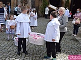 [FOTO, WIDEO] Procesja Bożego Ciała przeszła ulicami Świdnicy