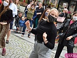 [FOTO, WIDEO] Tęczowa manifestacja w Świdnicy