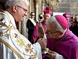 [NA ŻYWO] Rozpoczął się ingres biskupa Marka Mendyka