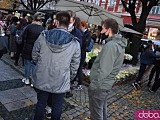 [FOTO, WIDEO] Mylicie Sejm z cyrkiem, a Polskę z lasem - manifestacja w Świdnicy