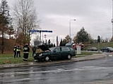 [FOTO] Pożar samochodu na skrzyżowaniu