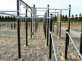 [FOTO] Plac do street workout’u gotowy!