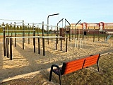 [FOTO] Plac do street workout’u gotowy!