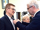 Nauczyciel „Kasprowicza”, prof. Michał Ossowski, z tytułem Zasłużony dla Województwa Dolnośląskiego