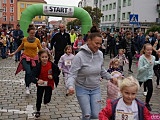 [FOTO] Wystartował jubileuszowy Aryzta Półmaraton Strzegom 