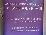 Świebodzickim Seniorom wręczono opaski bezpieczeństwa