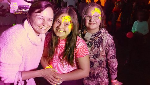 [FOTO] Zabawa jakich mało! Ostatkowe Fluo Party za nami