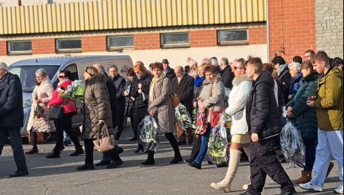 [FOTO] Pożegnali wielkiego lekarza małych świdniczan 