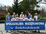 Wystartowały sztafetowe biegi przełajowe w Świebodzicach [Foto]