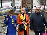 Żółty Marsz Nadziei przeszedł przez świdnicki rynek. To zwieńczenie akcji rozpoczętej jesienią [Foto]