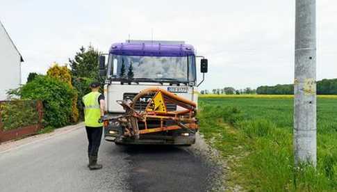 Remonty cząstkowe dróg gminnych w Żarowie