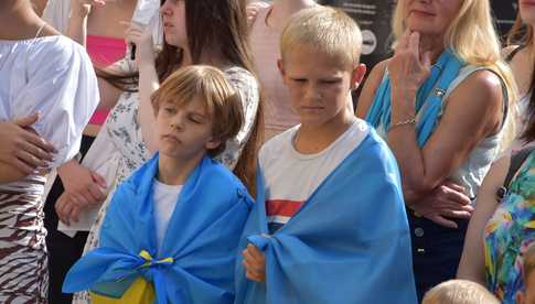 [WIDEO, FOTO] Świętowali Dzień Niepodległości Ukrainy na świdnickim rynku