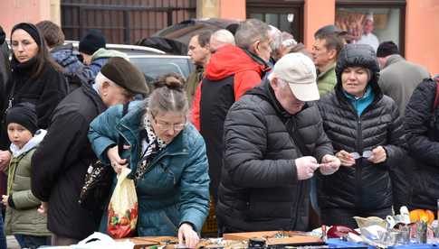 [WIDEO, FOTO] Prawdziwe rarytasy na listopadowej odsłonie Giełdy Staroci