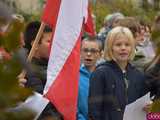 [FOTO] 11 minut poezji na Skwerze z dzikami. Za nami patriotyczna uroczystość integrująca pokolenia