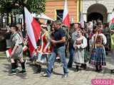 [FOTO] Biało-czerwona Świdnica! Mieszkańcy tanecznym krokiem świętowali Dzień Flagi