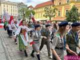 [FOTO] Biało-czerwona Świdnica! Mieszkańcy tanecznym krokiem świętowali Dzień Flagi