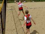 [FOTO] Młode siatkarki rywalizowały w turnieju plażówki