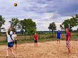 [FOTO] Kontynuują cykl siatkówki plażowej. Znamy zwycięzców kolejnego turnieju