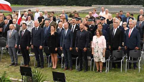 [WIDEO/FOTO] Upamiętnili 85. rocznicę wybuchu II wojny światowej. Uroczyste obchody w Muzeum Gross-Rosen