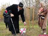 [FOTO] Na Alei Goplany odsłonięto 41 nowych tabliczek. Poświęcone są Zasłużonym dla Miasta i jego Honorowym Obywatelom