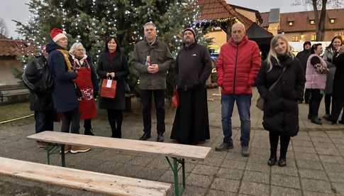 [FOTO] Gmina Świdnica gościła na Jarmarku Bożonarodzeniowym w Żukowie