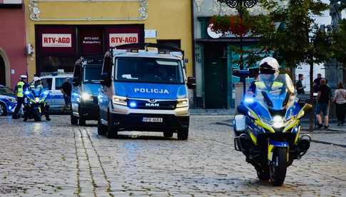 Ostatnia niedziela roku – apel policji o ostrożność i bezpieczeństwo na drogach