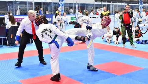 [FOTO] Świdnica stolicą sportów walki. Ruszyły Mistrzostwa Polski Taekwon-do ITF