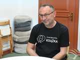 [FOTO] Osoby, które padły ofiarą wykluczenia lub dyskryminacji pełniły rolę żywych książek i podzielili się historiami ze swojego życia