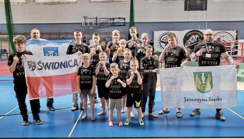 Medalowy weekend fighterów