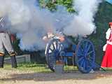 [FOTO] Piknik z historią w tle. Na wzgórzu Wieżyca upamiętniono 280. rocznicę bitwy pod Dobromierzem