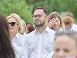 [WIDEO/FOTO] Jeżeli tracimy o nich pamięć, to odbieramy sens ich cierpienia. Biały Marsz przeszedł do Muzeum Gross-Rosen