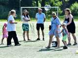 [WIDEO/FOTO] Tysiące baniek, mydlana wyspa i mnóstwo dobrej zabawy. Trwa 8. Mydlany Park Festiwal w Żarowie