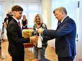 [FOTO] Nagrodzono najlepszych uczniów świdnickich podstawówek